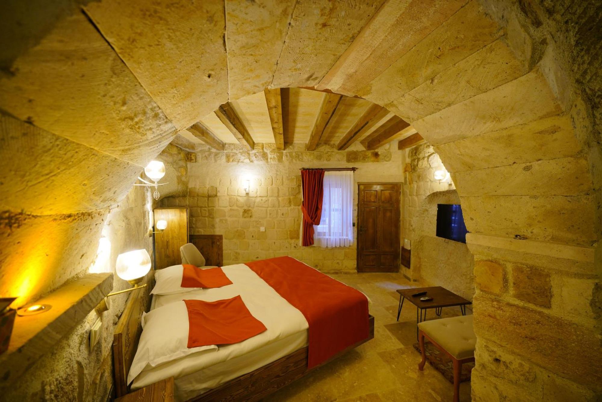 Vezir Cave Suites เกอเรเม ภายนอก รูปภาพ