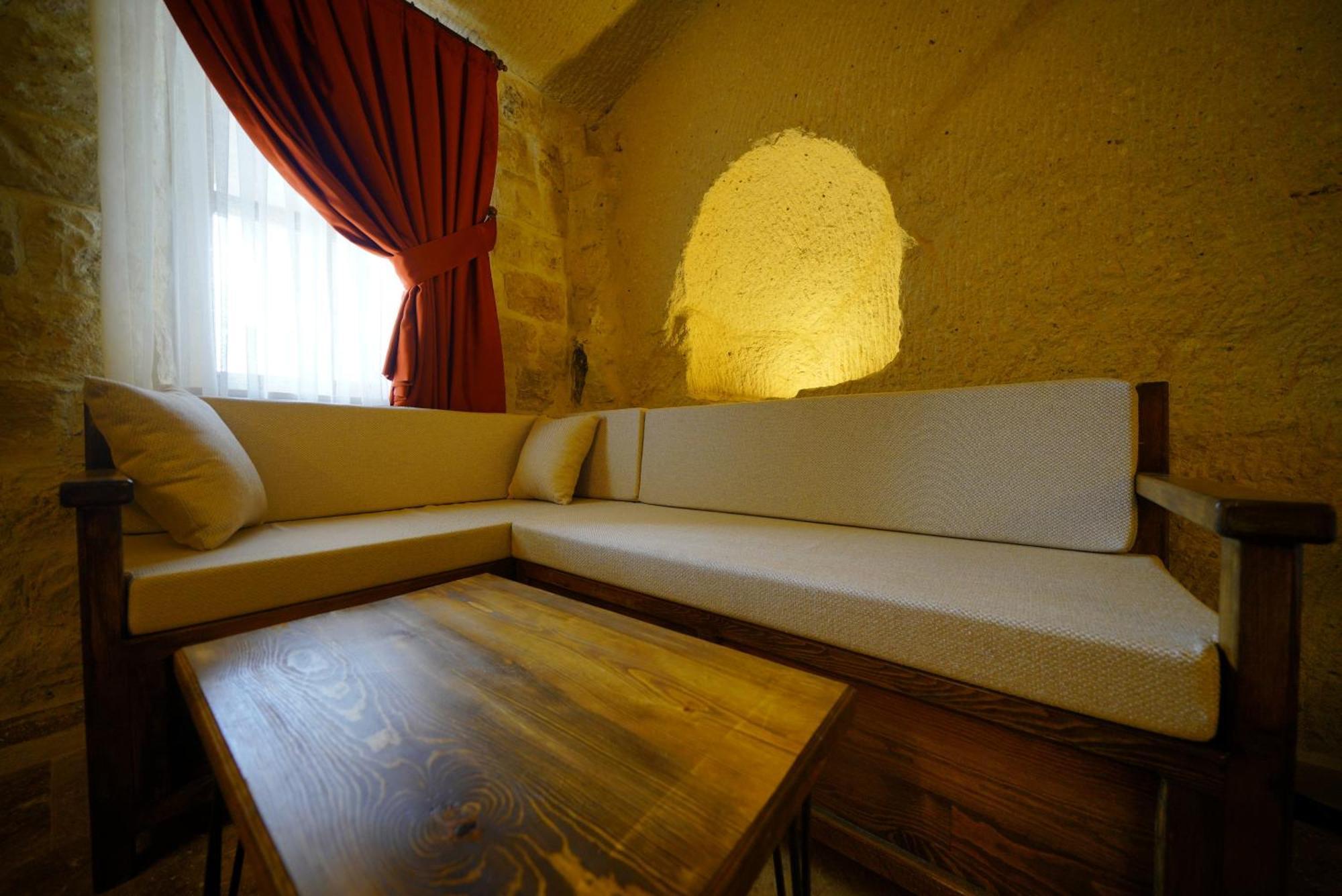 Vezir Cave Suites เกอเรเม ภายนอก รูปภาพ