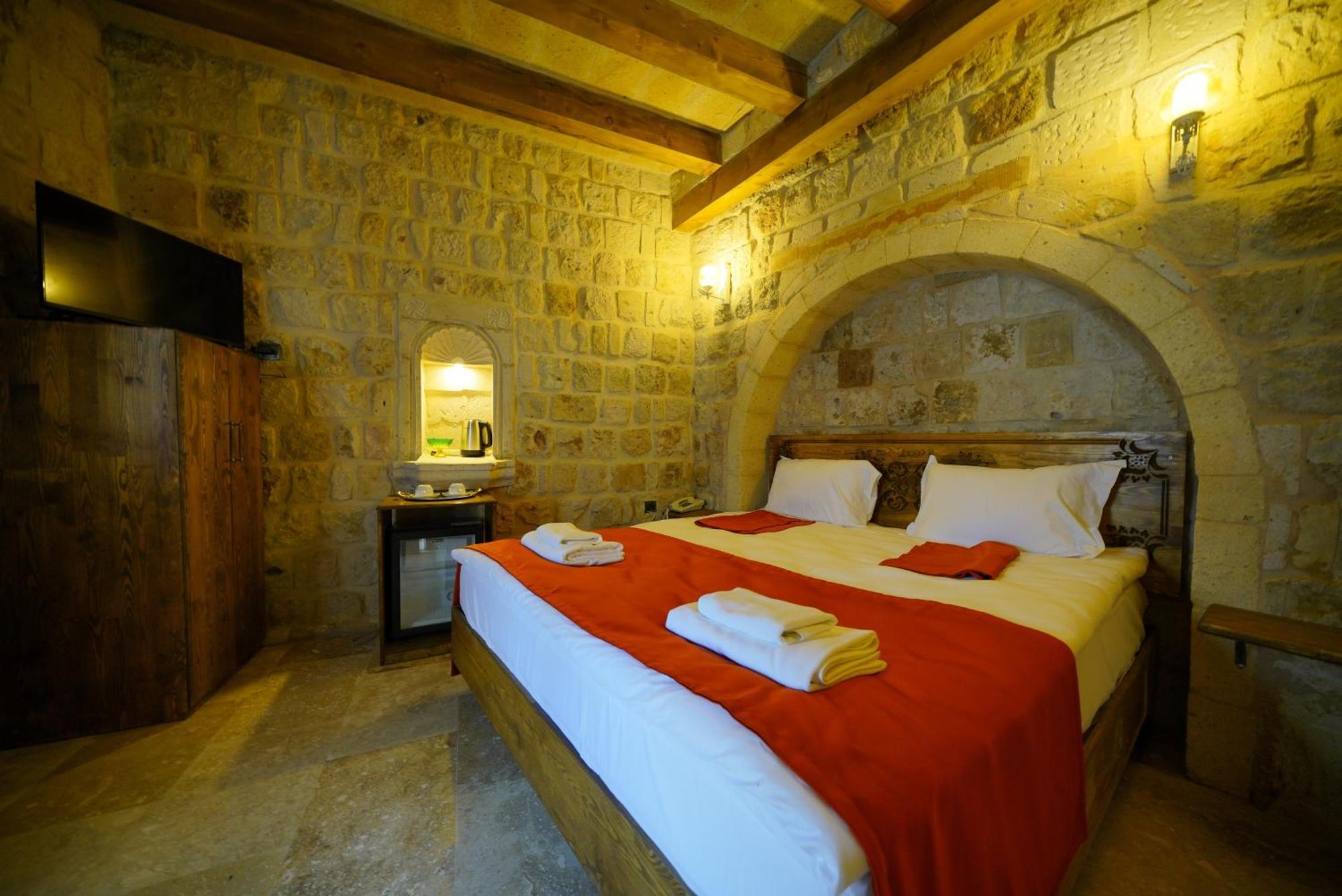 Vezir Cave Suites เกอเรเม ภายนอก รูปภาพ