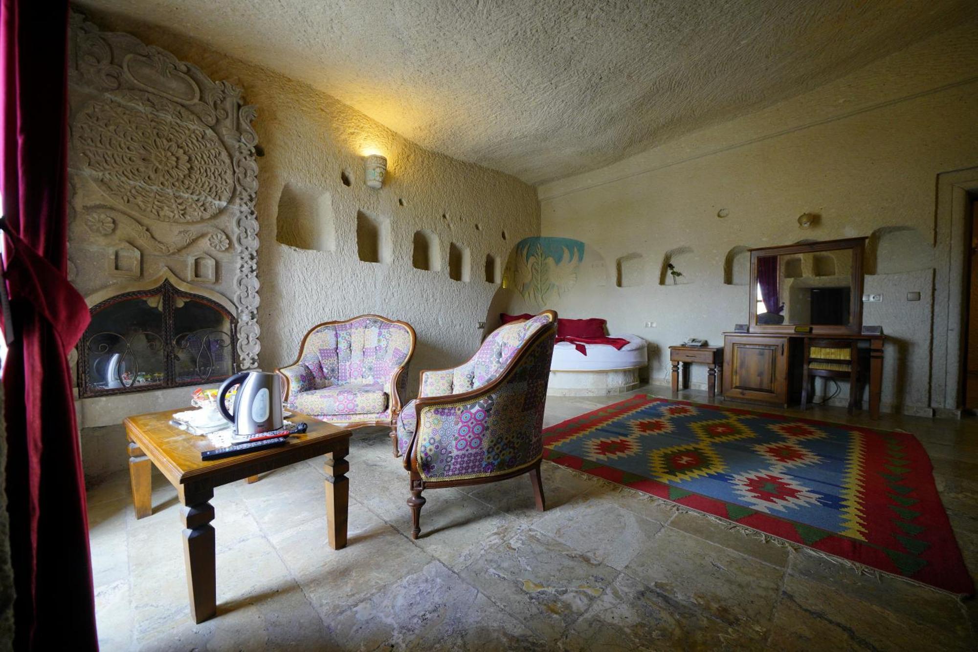Vezir Cave Suites เกอเรเม ภายนอก รูปภาพ