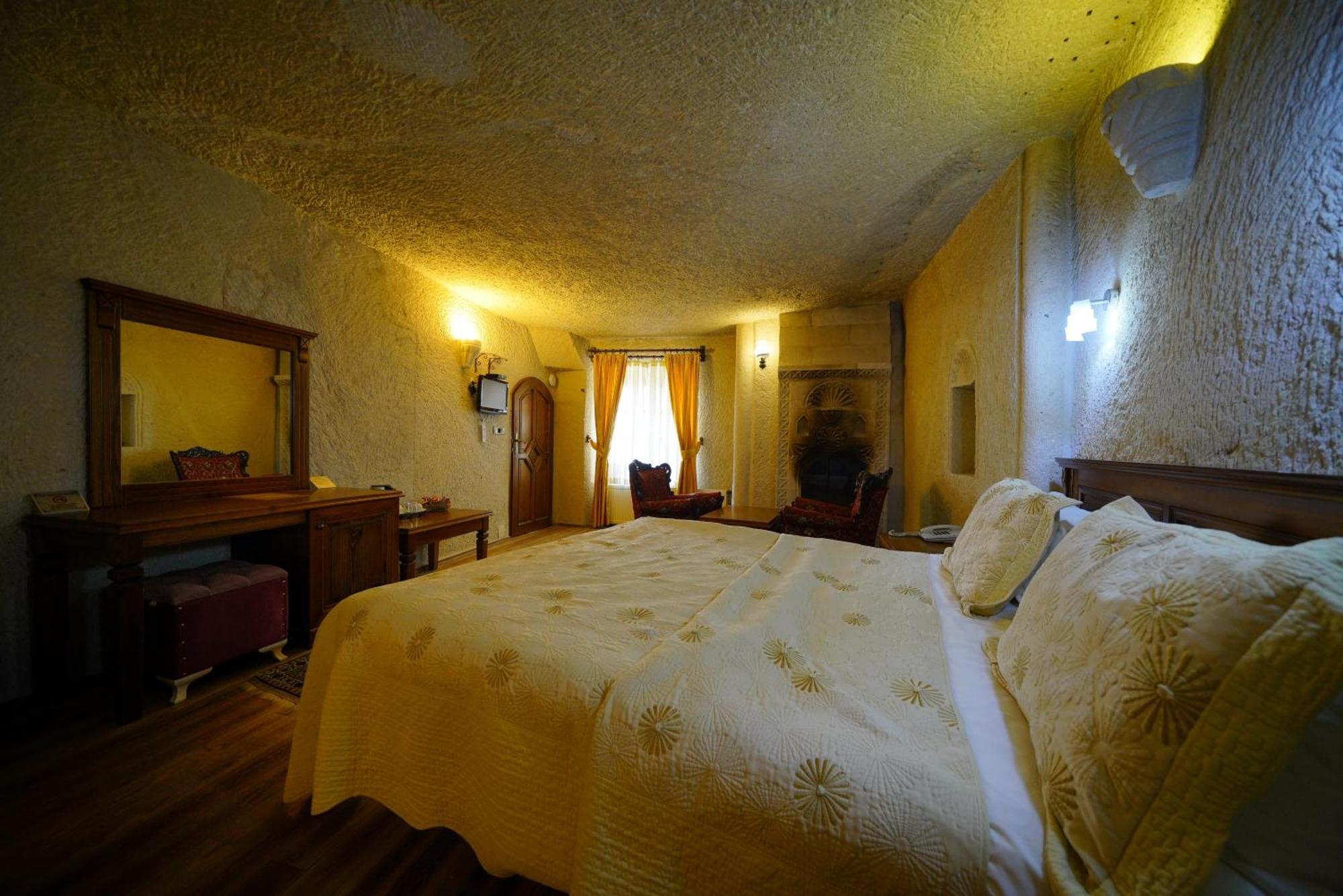 Vezir Cave Suites เกอเรเม ภายนอก รูปภาพ