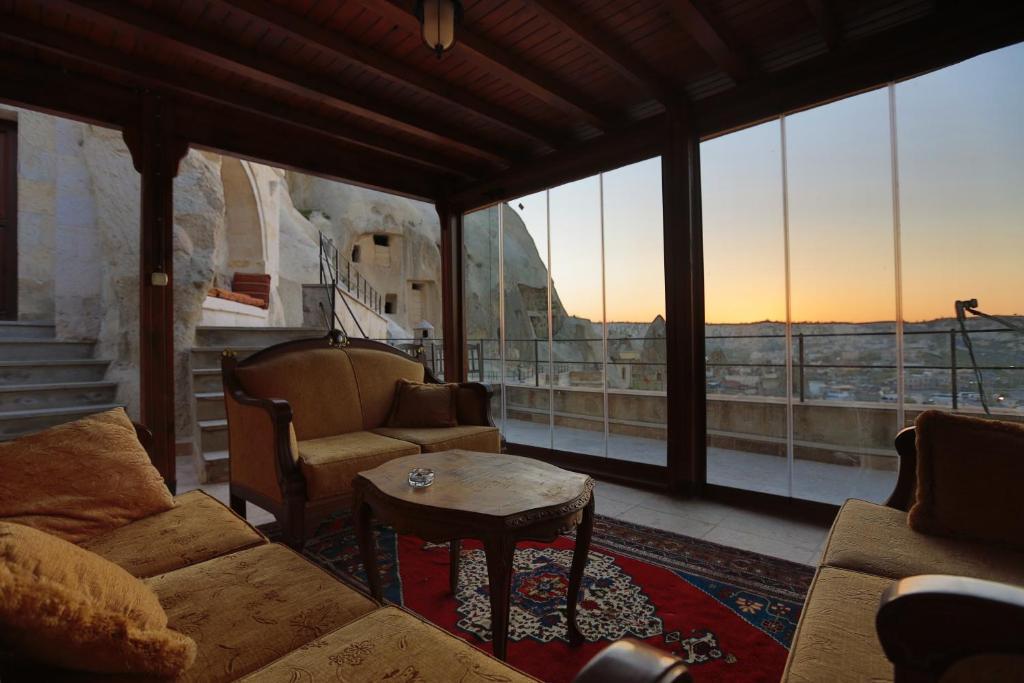 Vezir Cave Suites เกอเรเม ภายนอก รูปภาพ